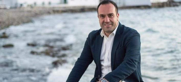 Ο δήμαρχος Μυκόνου μηνύει Τόσκα και αρχηγό της ΕΛΑΣ για την εγκληματικότητα στο νησί (Βίντεο)